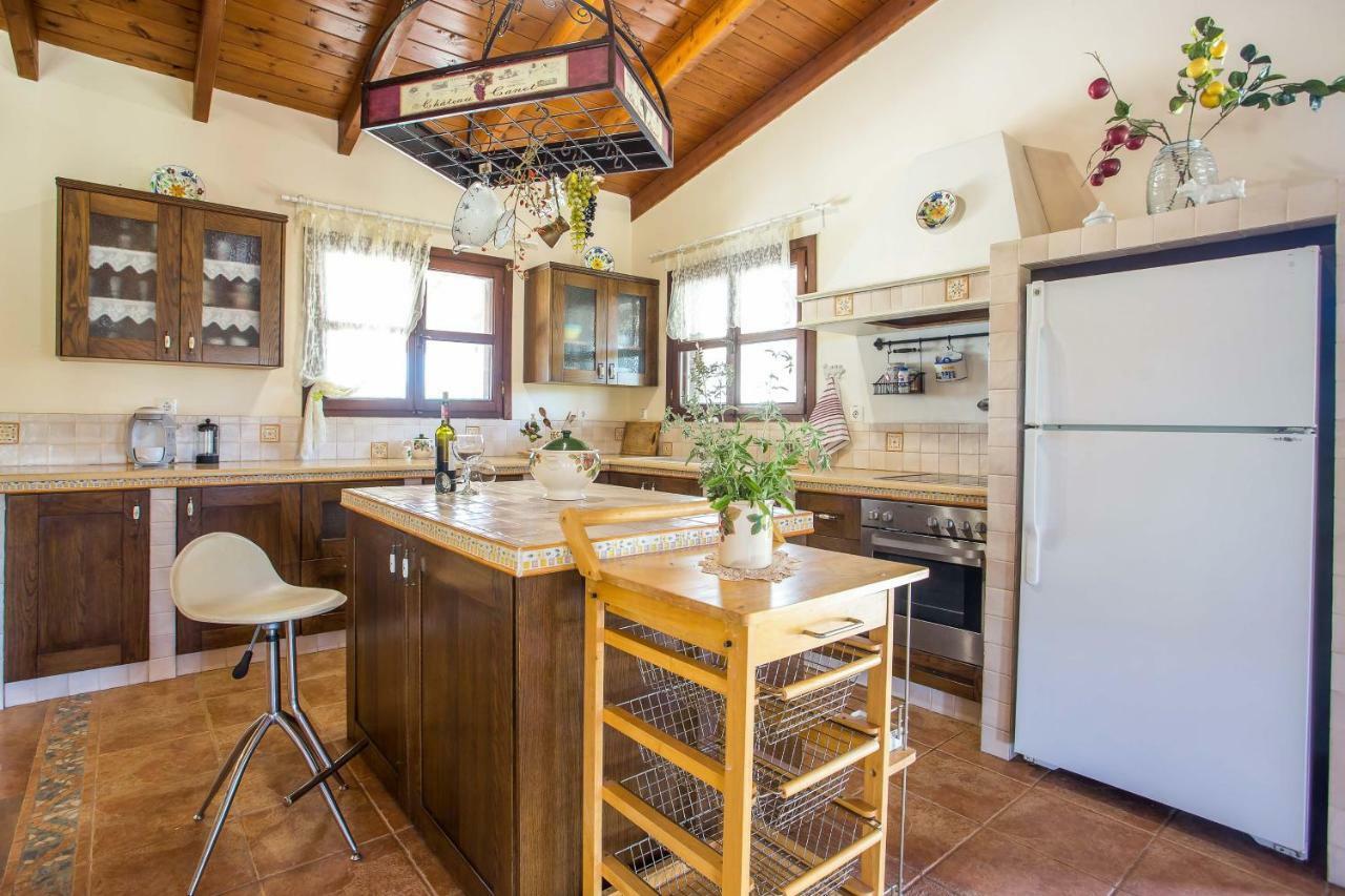 Sunny Countryside Villa - With Private Pool Faliraki Extérieur photo