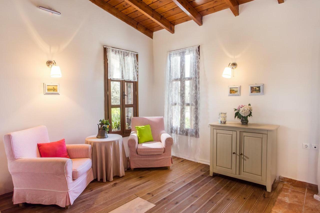 Sunny Countryside Villa - With Private Pool Faliraki Extérieur photo