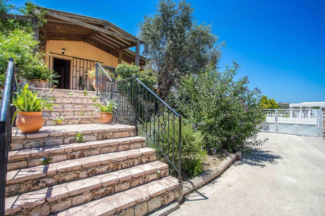 Sunny Countryside Villa - With Private Pool Faliraki Extérieur photo